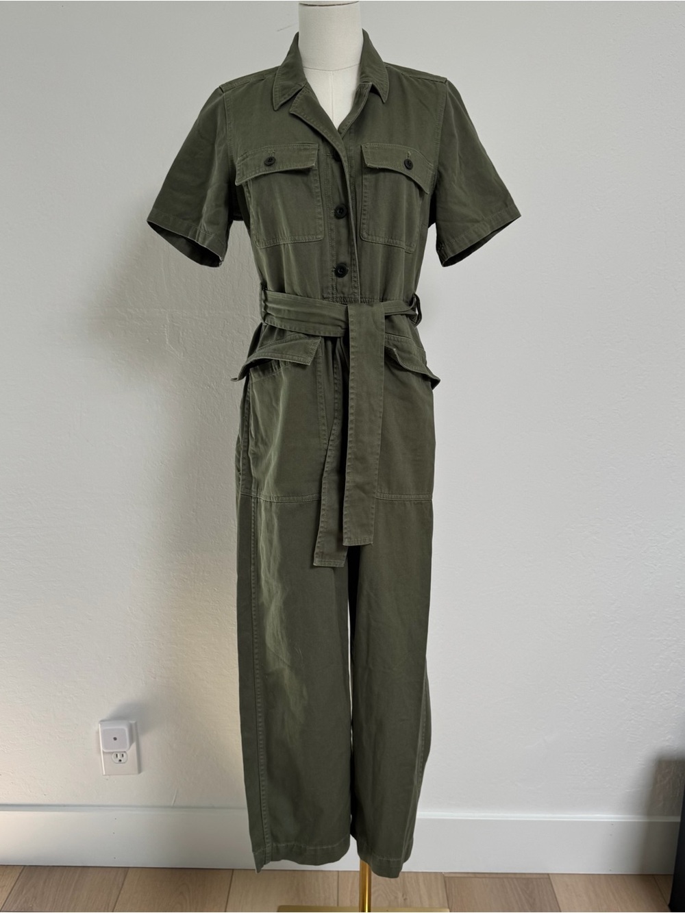 Madewell Utility Short-Sleeve Jumpsuit in Olive Green (Petite S) - Picture 2 of 14